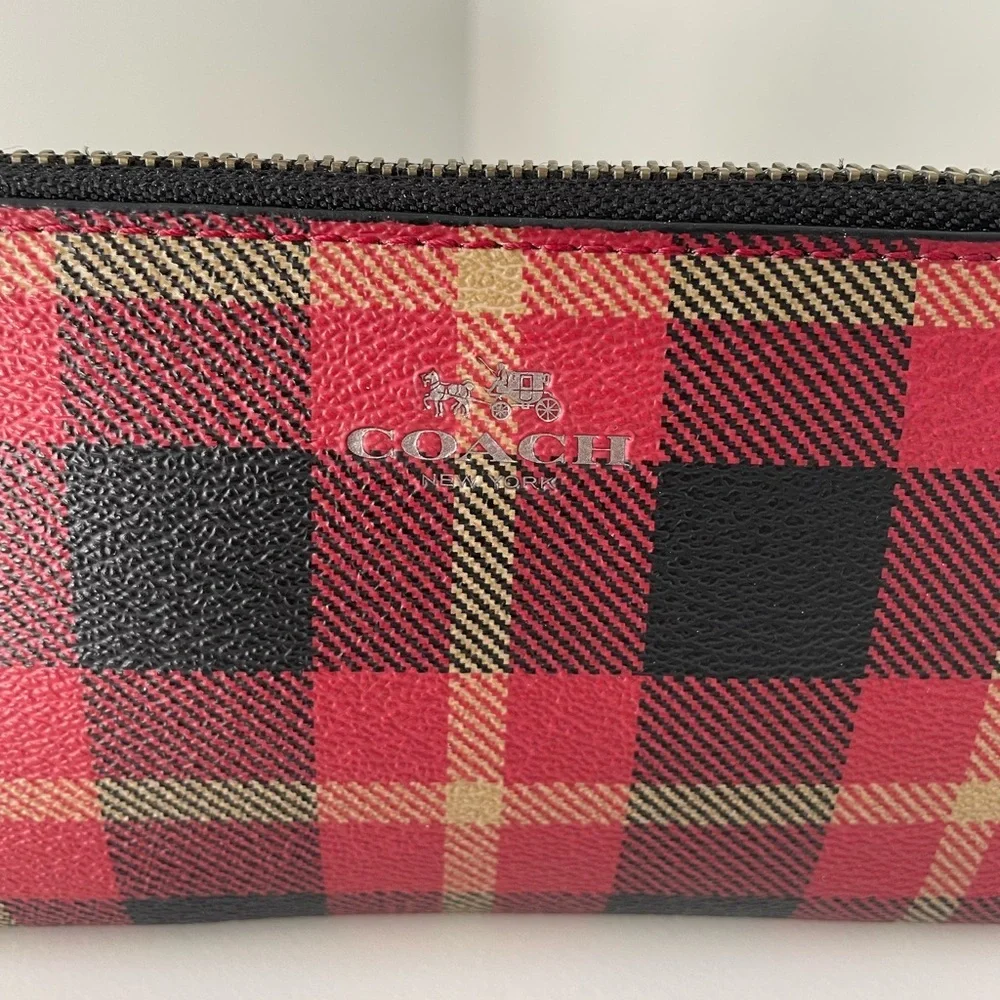 Coach Plaid Medium Zip Wallet